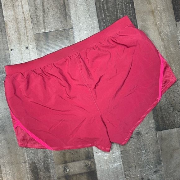 NWT Under Armour Fly By 2.0 Short size XL - Picture 4 of 14